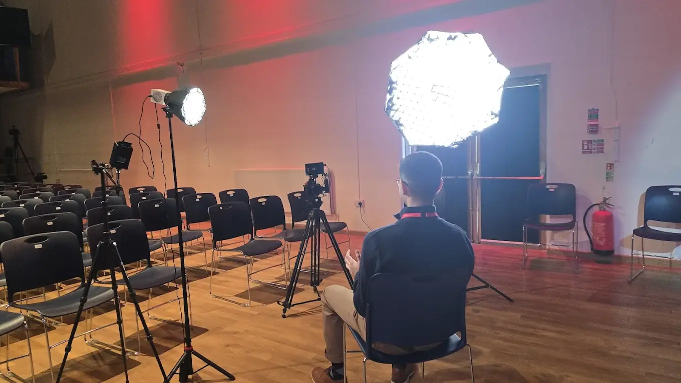 Interview BTS behind