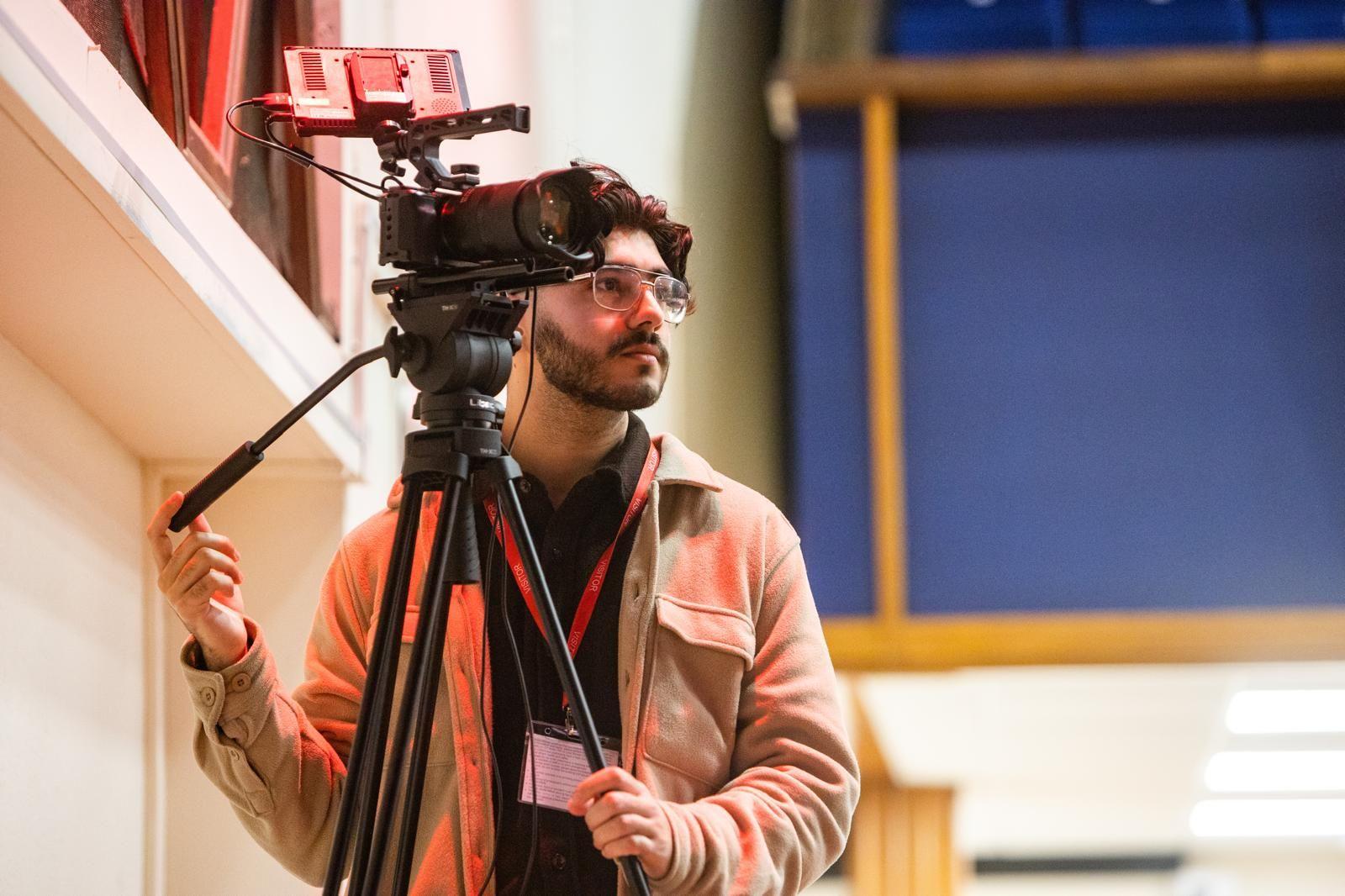 payments illustration dark